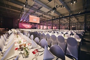 Agentur-Passepartout_Portfolio_Windmoeller-und-Hoelscher_Firmenjubilaeum_Halle